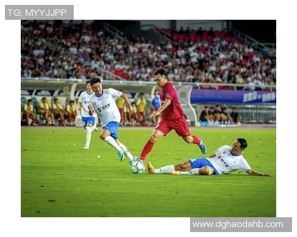 武汉足球队在足球个人能力排行榜中荣登第八名展现出强劲实力与潜力